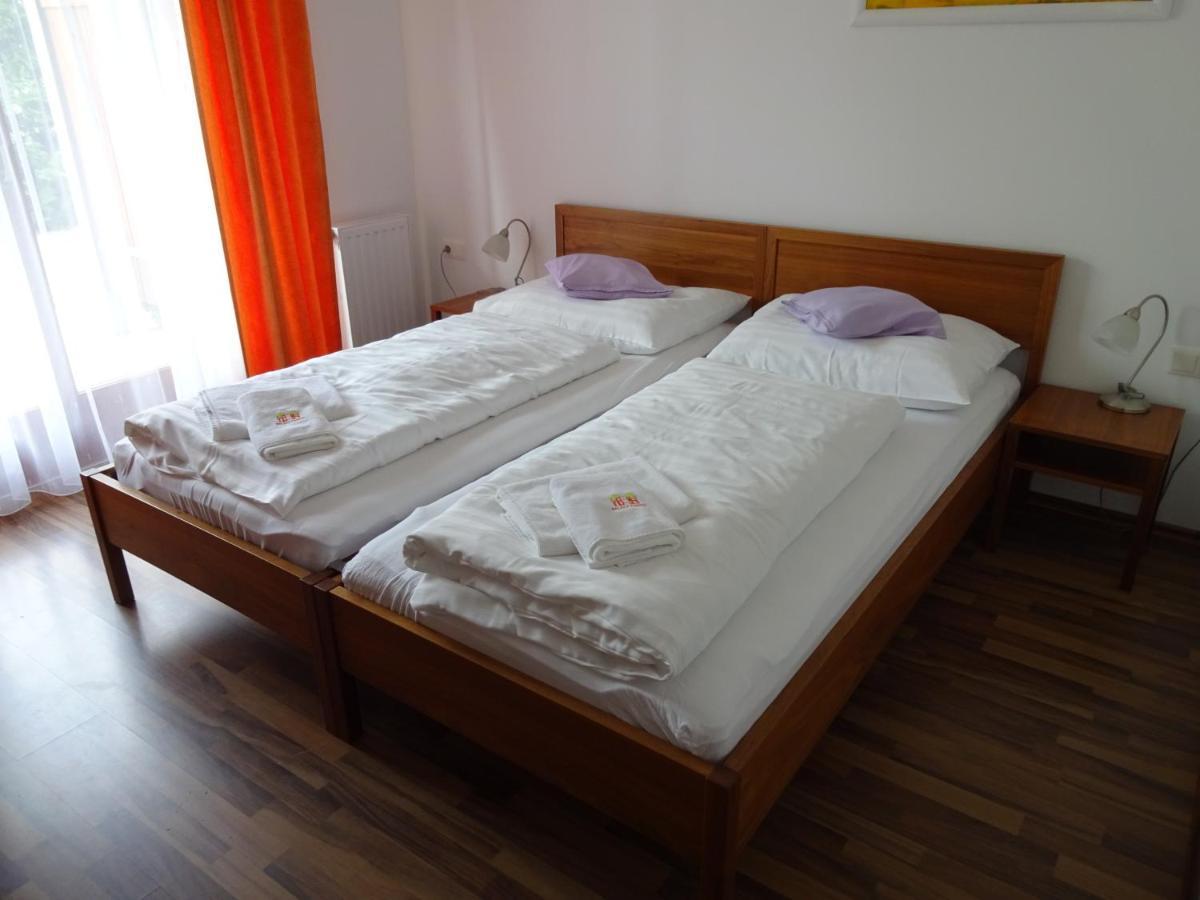 Balaca Panzio Veszprem Luaran gambar