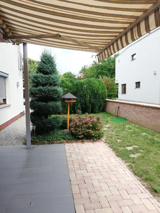 Balaca Panzio Veszprem Luaran gambar